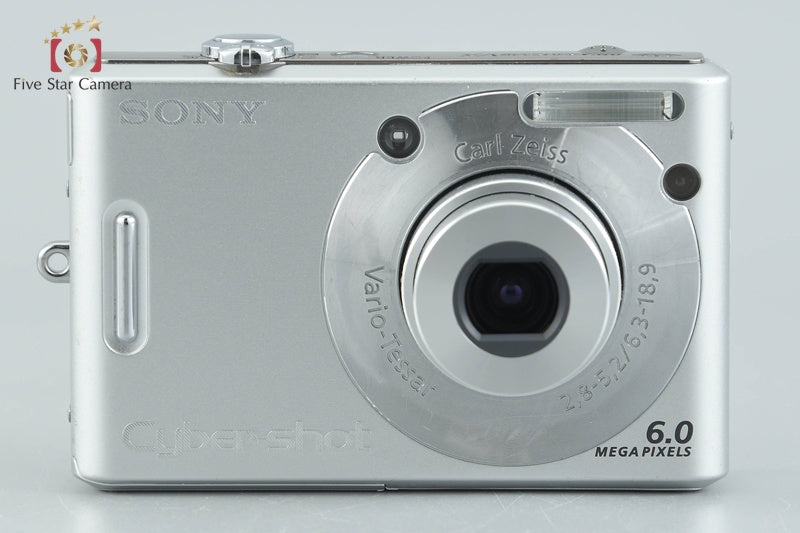 Sony Cyber-Shot DSC-W30 Silver 6.0 MP Digital Camera [Japanese Language Only]