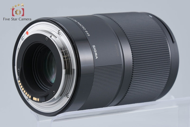 Sigma Art 70mm f/2.8 DG MACRO for Canon w/ Box