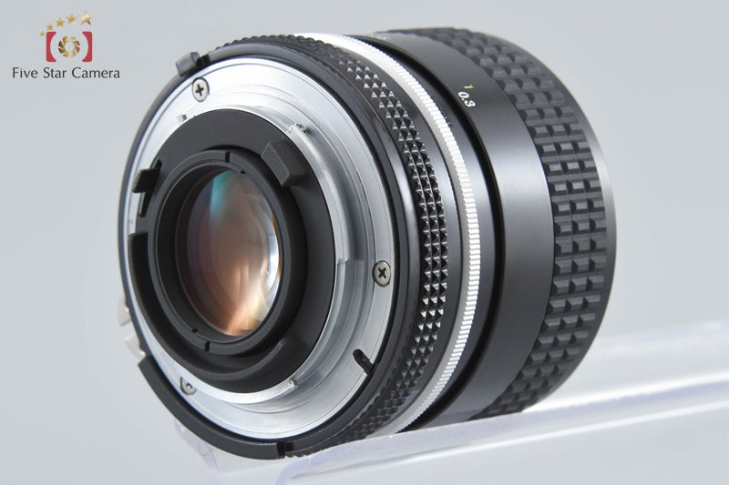 Nikon Ai NIKKOR 35mm f/2 w/ Box