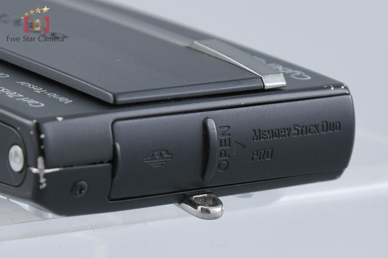 Sony Cyber-Shot DSC-T9 Black 6.0 MP Digital Camera [Japanese Language Only]