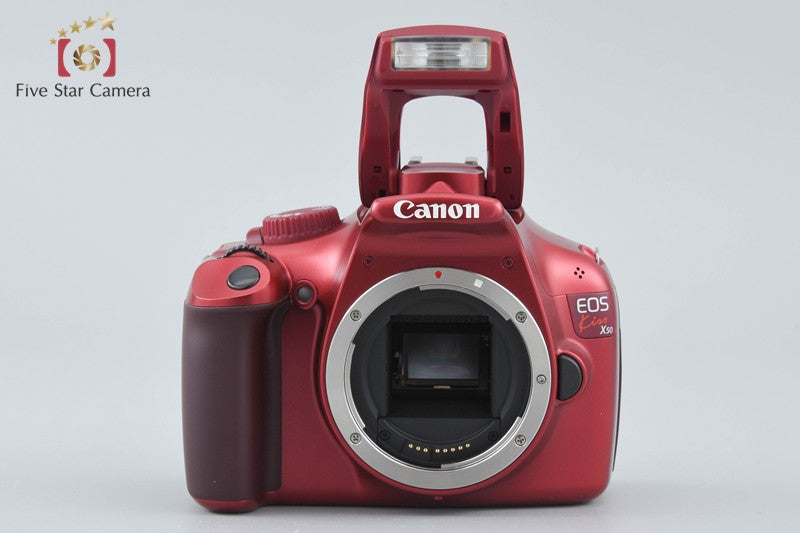"Count 814" Canon EOS Kiss X50 / Rebel T3 / 1100D Red 12.2 MP 18-55 Lens