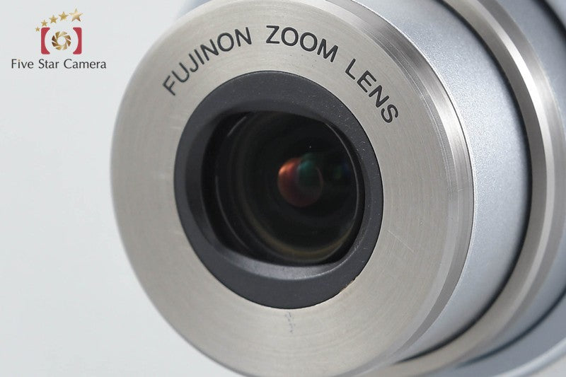 Fujifilm FinePix F401 2.1 MP Digital Camera [Japanese Language Only]