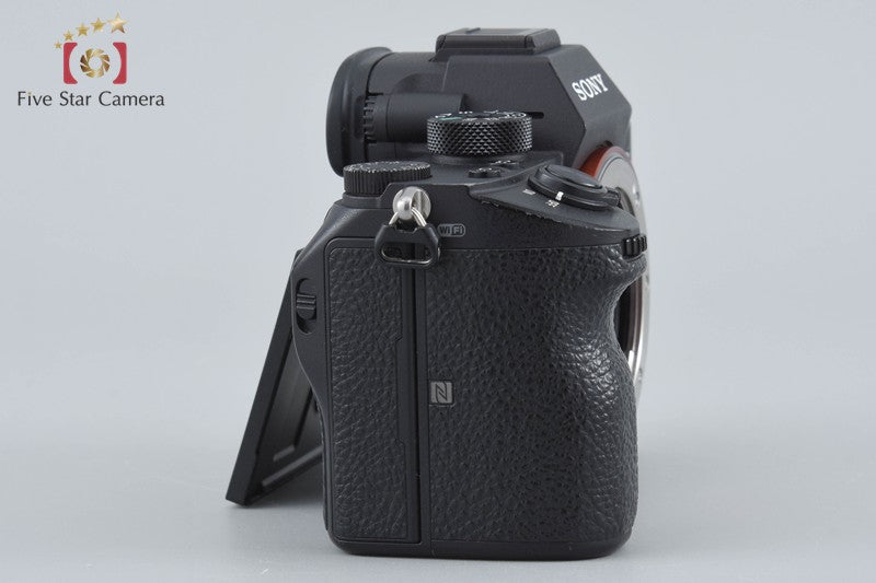 Sony α7RIII ILCE-7RM3 42.4 MP Digital Mirrorless Camera [Japanese Language Only]