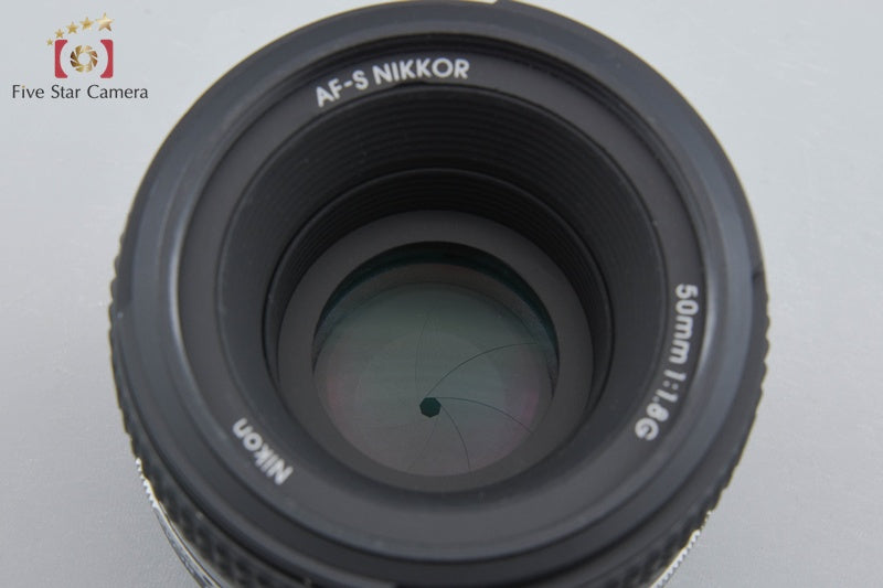 Nikon AF-S NIKKOR 50mm f/1.8 G Special Edition
