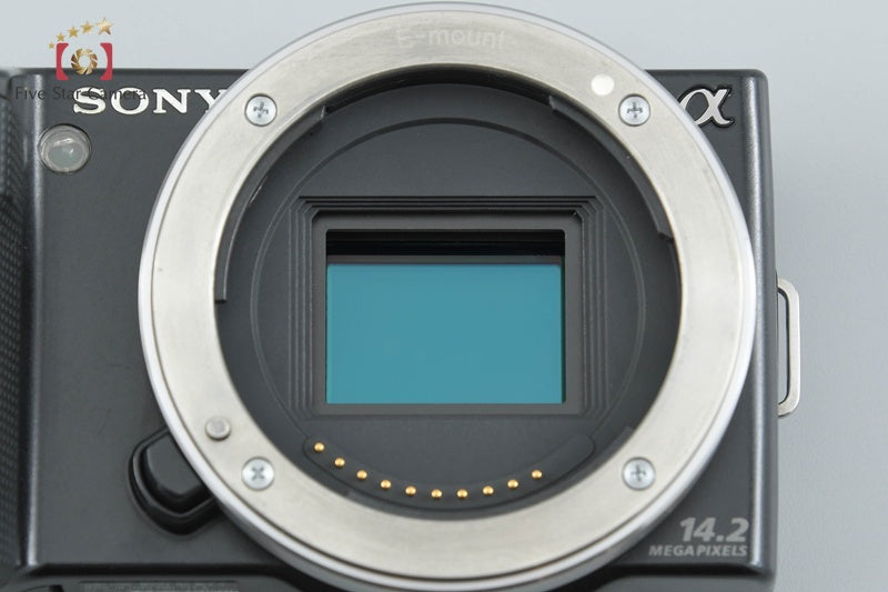 Sony α NEX-5 Black 14.2 MP Digital Camera 18-55 Lens [Japanese Language Only]