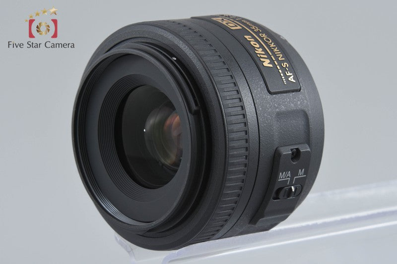 Nikon AF-S DX NIKKOR 35mm f/1.8 G w/ Box