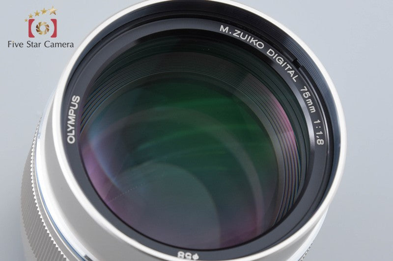 Olympus M.ZUIKO DIGITAL ED 75mm f/1.8 Silver