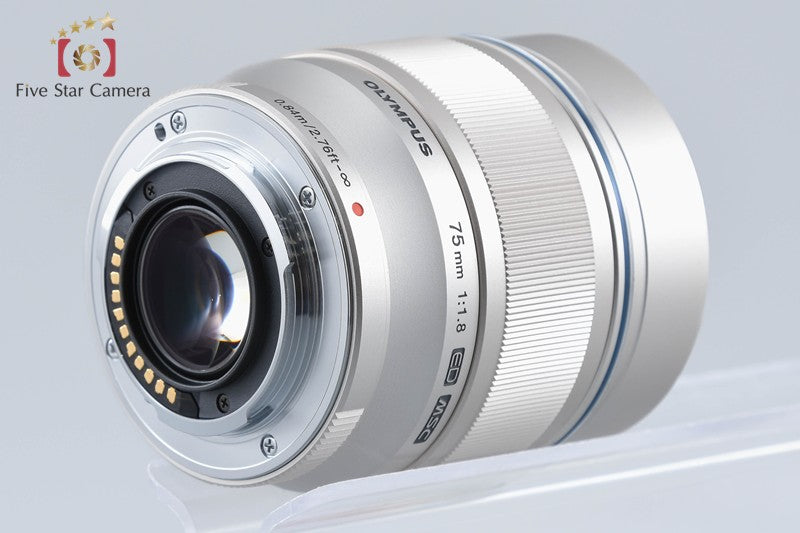 Olympus M.ZUIKO DIGITAL ED 75mm f/1.8 Silver