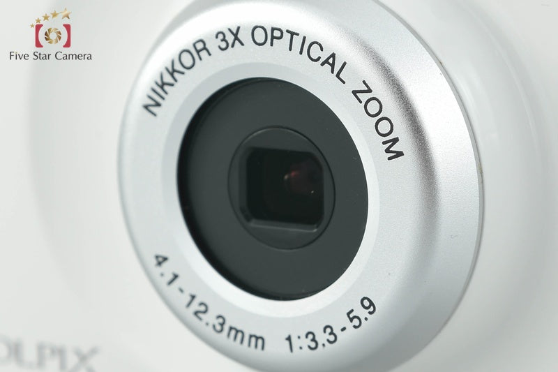 Nikon COOLPIX W150 White 13.2 MP Digital Camera w/ Box