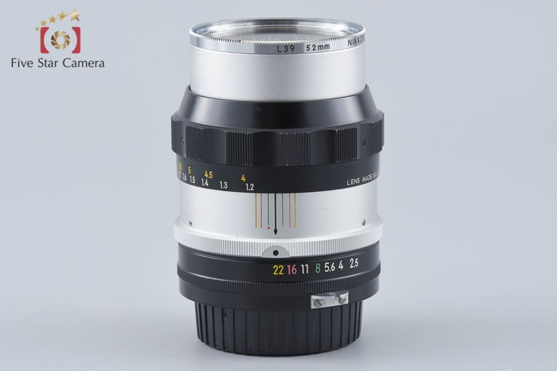 Nikon NIKKOR-P Auto 105mm f/2.5 Non Ai Lens