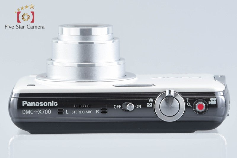 Panasonic LUMIX DMC-FX700 Shell White Digital Camera [Japanese Language Only]