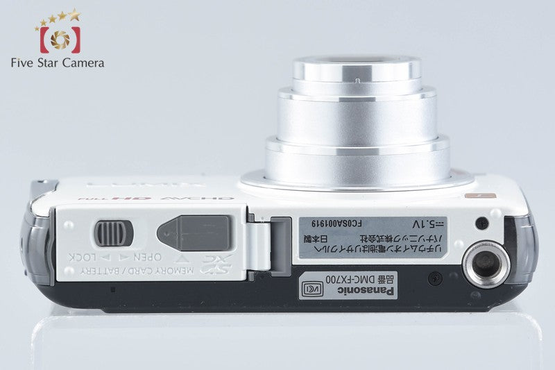 Panasonic LUMIX DMC-FX700 Shell White Digital Camera [Japanese Language Only]
