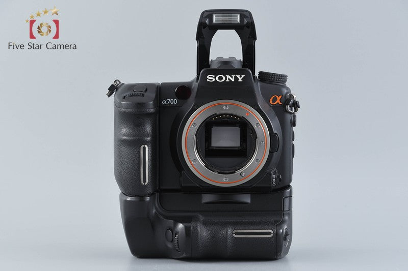 Sony α700 DSLR-A700 10.2 MP + VG-C70AM Battery Grip [Japanese Language Only]