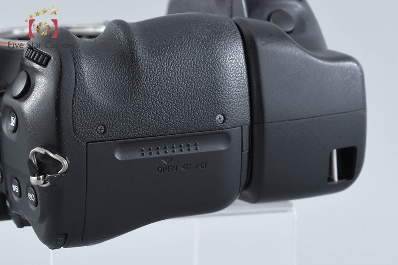 Sony α700 DSLR-A700 10.2 MP + VG-C70AM Battery Grip [Japanese Language Only]