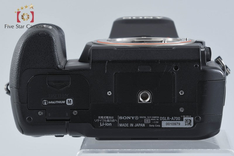 Sony α700 DSLR-A700 10.2 MP + VG-C70AM Battery Grip [Japanese Language Only]