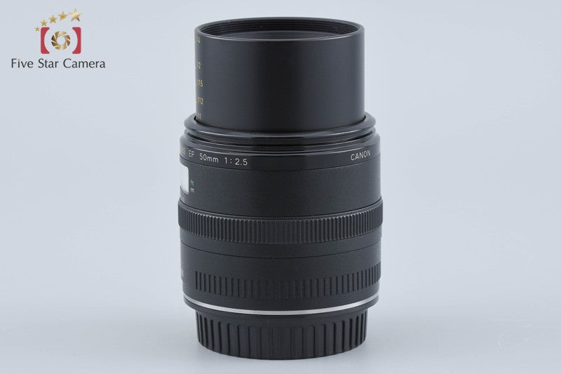 Canon EF 50mm f/2.5 Compact Macro