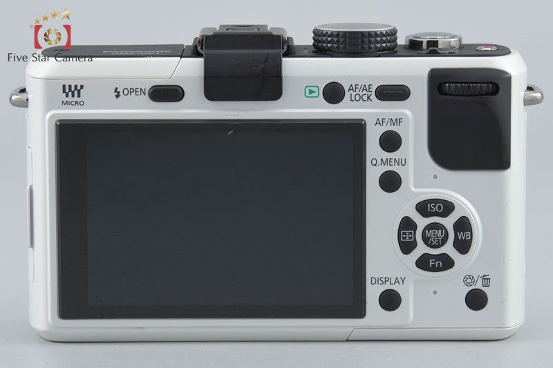 Panasonic LUMIX DMC-GF1 White 12.1 MP Digital Camera [Japanese Language Only]