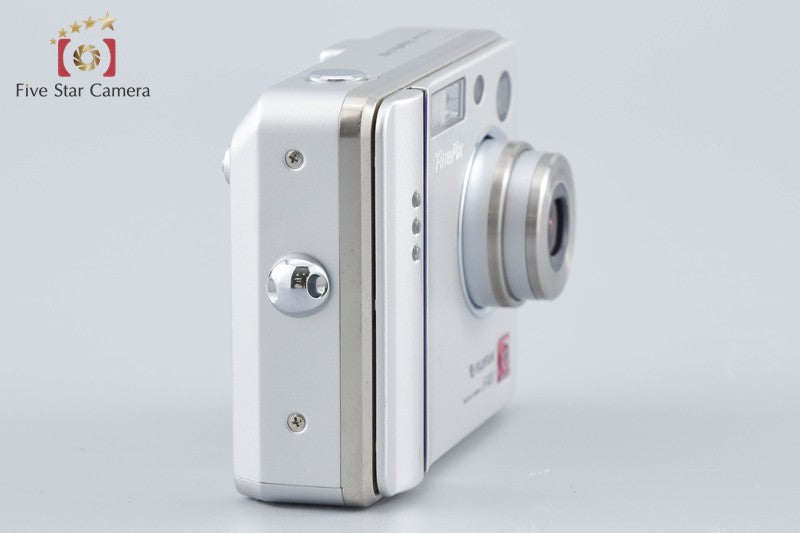 Fujifilm FINEPIX F401 2.1 MP Digital Camera [Japanese Language Only]