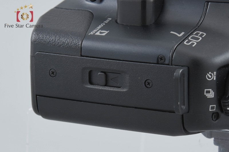 Canon EOS 7 35mm SLR Film Camera Body