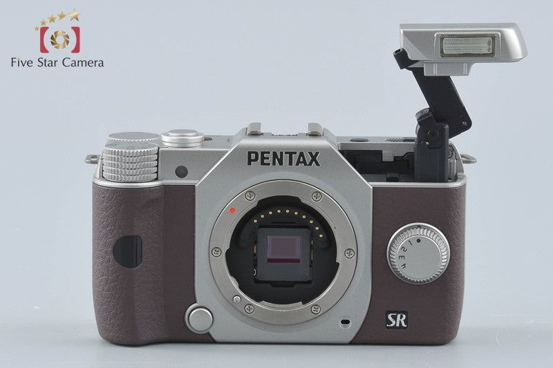 "Count 1,363" PENTAX Q10 Silver Brown 12.4 MP Digital Camera 15-45 Lens