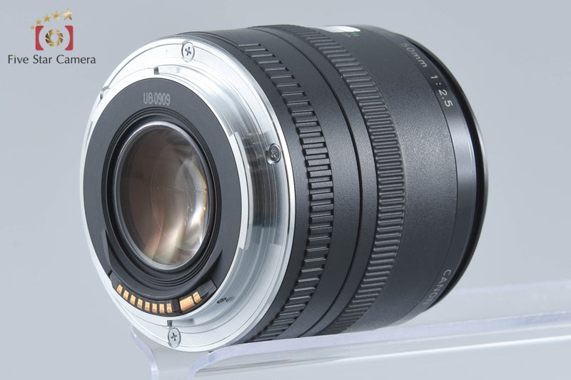 Canon EF 50mm f/2.5 Compact Macro