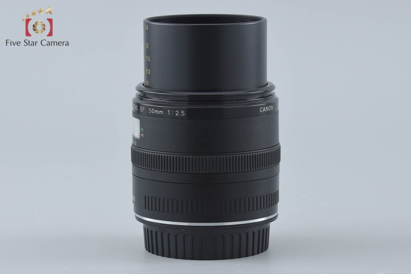 Canon EF 50mm f/2.5 Compact Macro
