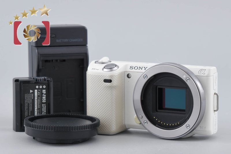 Sony α NEX-5N White 16.1 MP Digital Mirrorless Camera [Japanese Language Only]