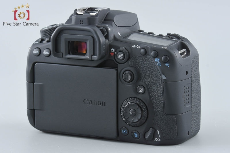 Canon EOS 90D 32.2 MP Full Frame Digital SLR Camera 18-135 IS USM Lens w/ Box