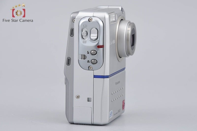 Fujifilm FinePix M603 3.1 MP Digital Camera [Japanese Language Only]
