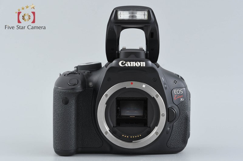 Canon EOS Kiss X5 / Rebel T3i / 600D 18.0 MP EF-S 18-55 IS II Lens