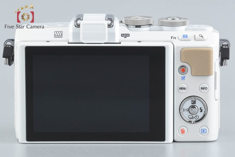 "Count 4,444" Olympus PEN Lite E-PL7 White 16.1 MP EZ 14-42 40-150 Lenses