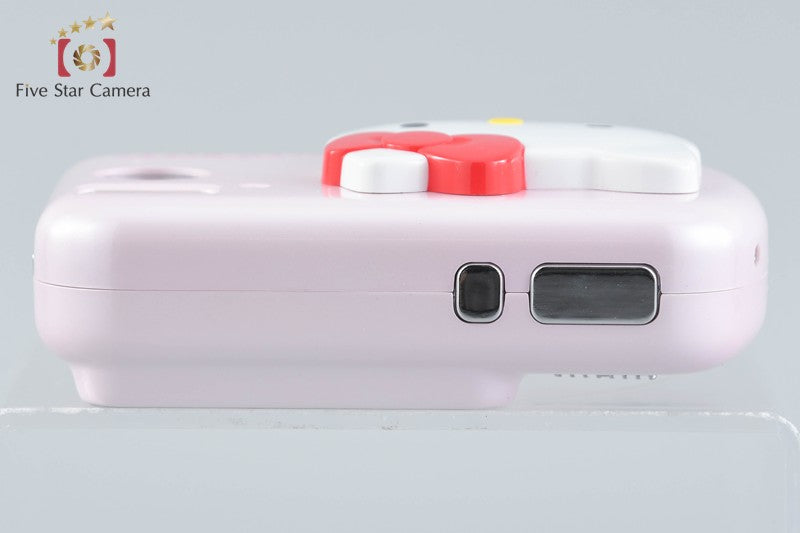 KFE JAPAN Hello Kitty DC500 Pink 5.3 MP Digital Camera w/ Box