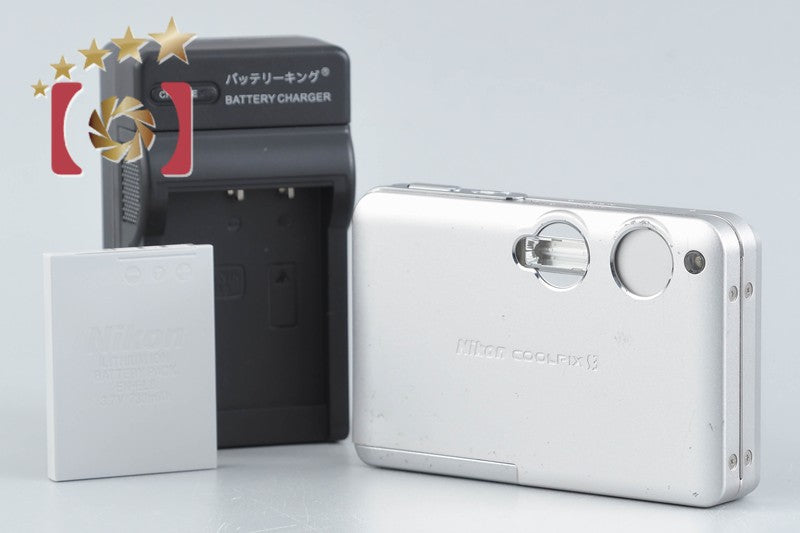 Nikon COOLPIX S3 Frost Siler 6.0 MP Digital Camera