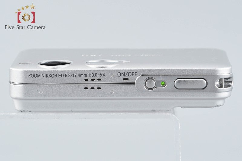 Nikon COOLPIX S3 Frost Siler 6.0 MP Digital Camera