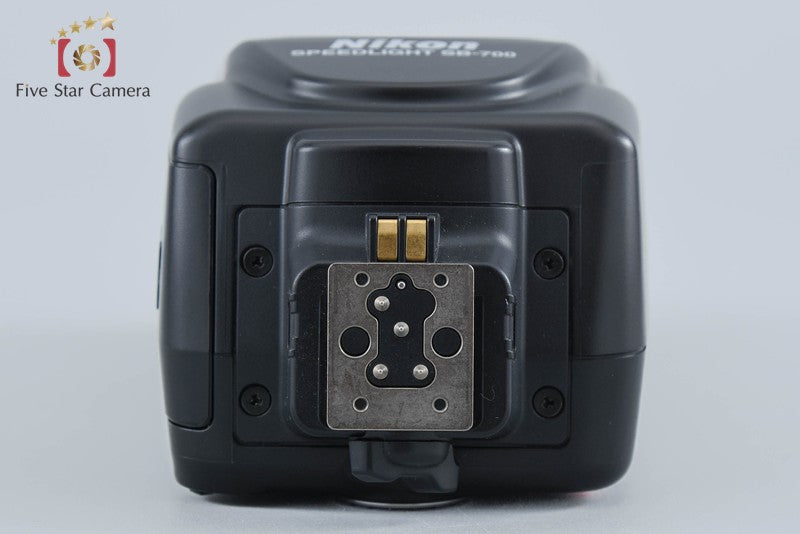 Nikon SPEEDLIGHT SB-700 Shoe Mount Flash