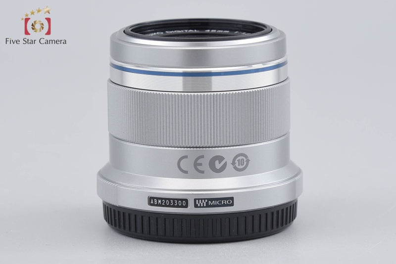 Olympus M.ZUIKO DIGITAL 45mm f/1.8 Silver w/ Box