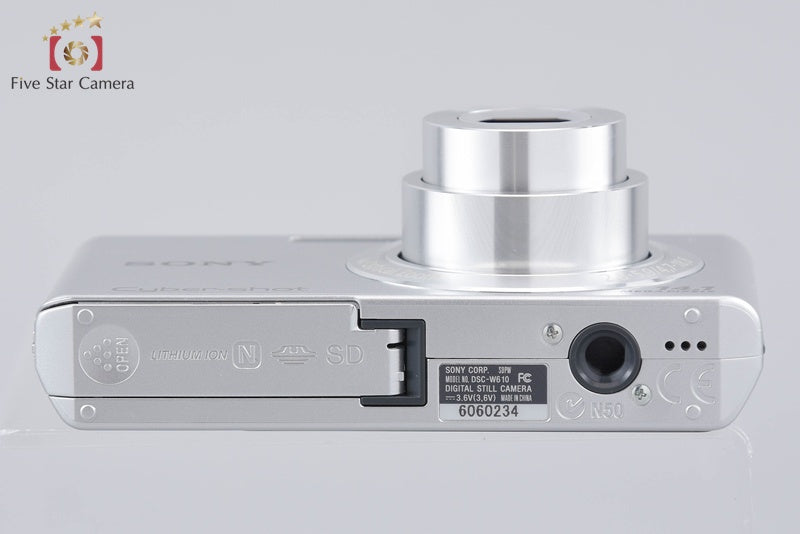 Sony Cyber-Shot DSC-W610 Silver 14.1 MP Digital Camera [Japanese Language Only]