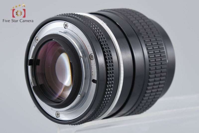 Nikon New NIKKOR 105mm f/2.5 Non Ai Lens