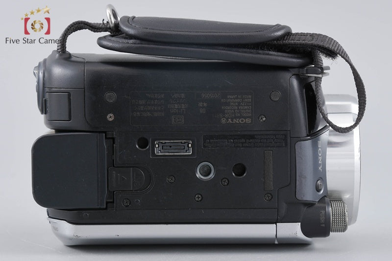 SONY Handycam HDR-SR11 Digital Camcorder [Japanese Language Only]