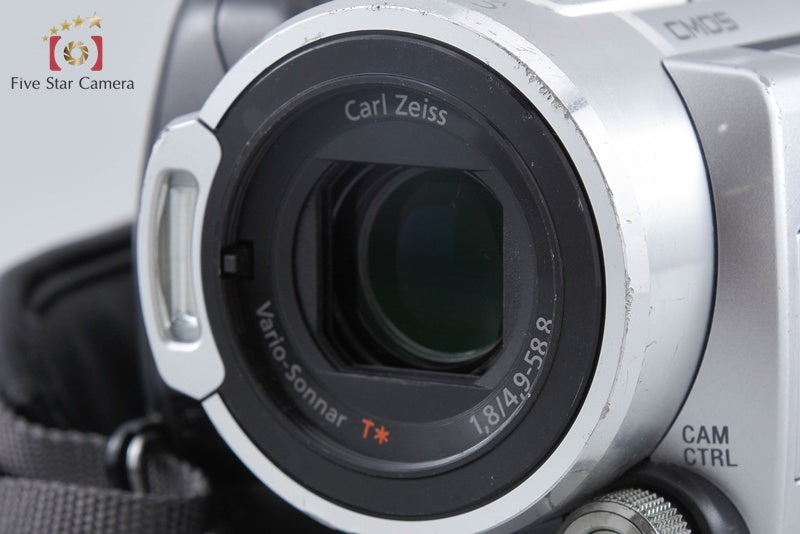 SONY Handycam HDR-SR11 Digital Camcorder [Japanese Language Only]