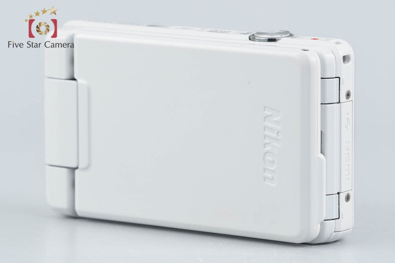Nikon COOLPIX S6900 Natural White 16.2 MP Digital Camera