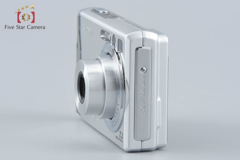 Sony Cyber-Shot DSC-W80 Silver 7.2 MP Digital Camera [Japanese Language Only]