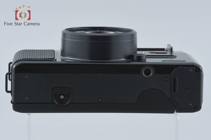 Canon AF35M 35mm Point & Shoot Film Camera