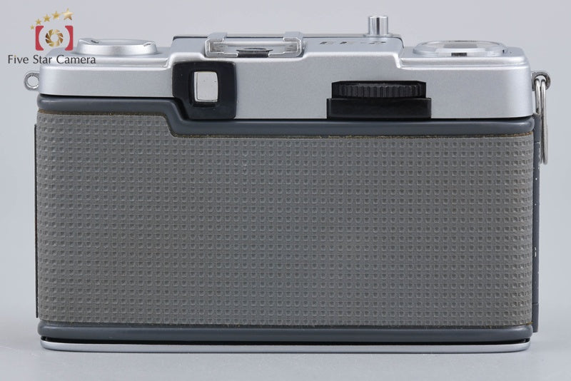 Olympus PEN EE-2 Gray 35mm Half Frame Film Camera D.Zuiko 28mm f/3.5
