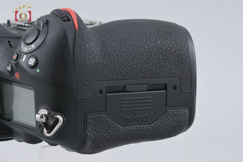 Nikon D810 36.3 MP Full Frame Digital SLR Camera Body