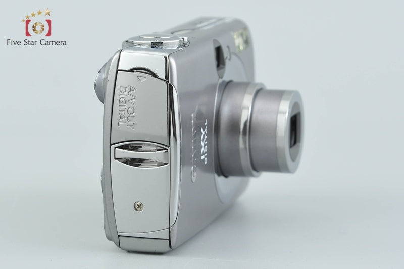 Canon IXY Digital 900 IS Silver 7.1 MP Digital Camera w/ Box