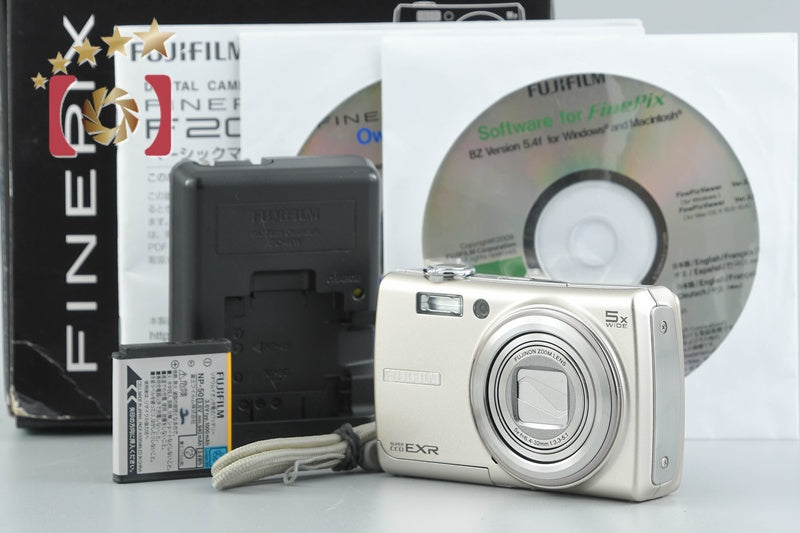 Fujifilm FinePix F200EXR Silver 12.0 MP Digital Camera w/ Box