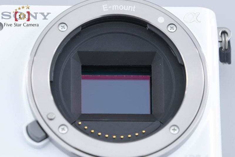 "Count 876" SONY α NEX-3N White 16.5 MP 16-50 Lens [Japanese Language Only]
