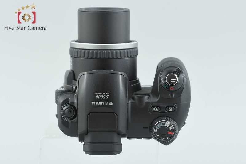 Fujifilm FinePix S5000 3.1 MP Digital Camera