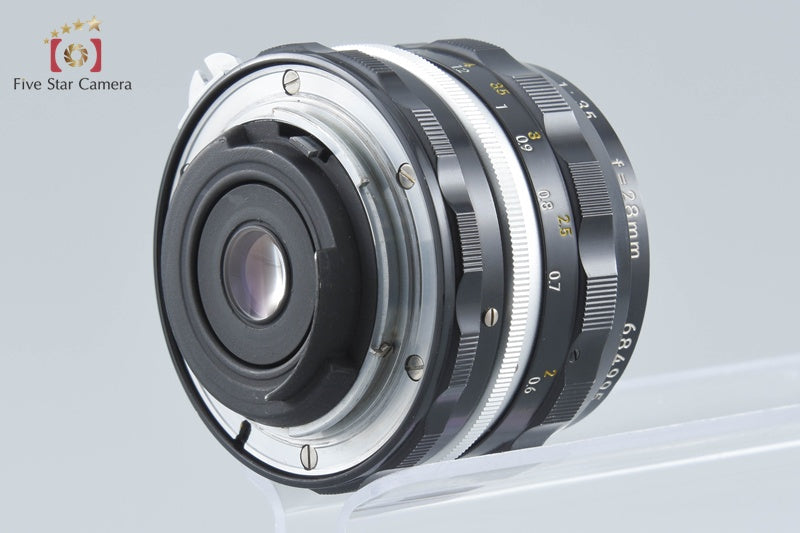 Nikon NIKKOR-H Auto 28mm f/3.5 Non Ai Lens